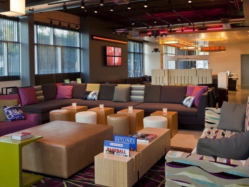 Aloft Houston By The Galleria Exterior photo