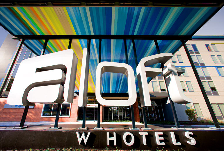 Aloft Houston By The Galleria Exterior photo